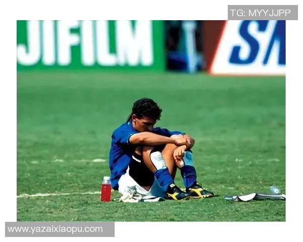 足球球星背后的故事与传奇：他们如何成就伟大与改变世界的游戏规则